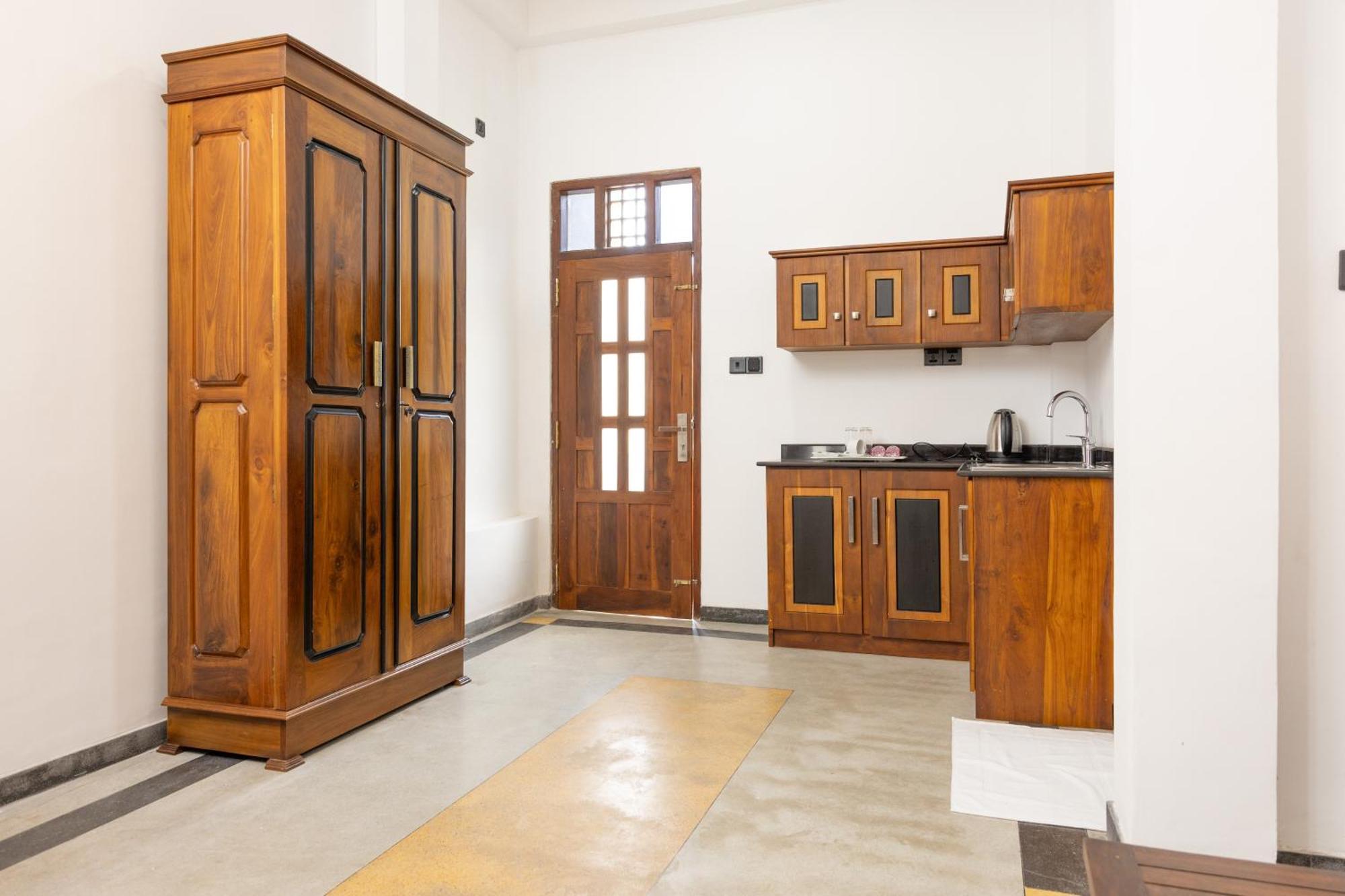 Villa Serenita Уелигама Екстериор снимка